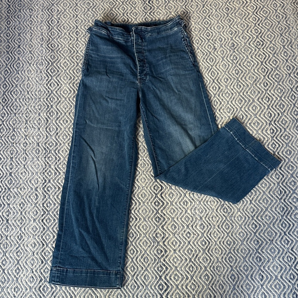 MOTHER Wide-Leg Trouser Jeans in Blue Wash - The Cinch Greaser Ankle